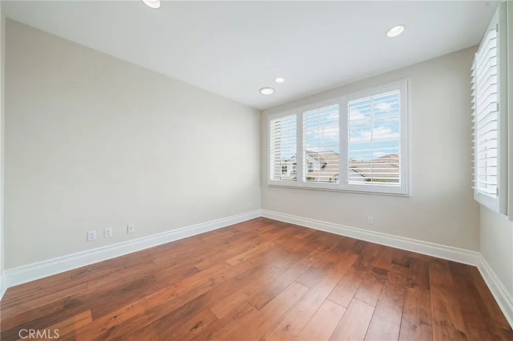 5 Thunderbird Newport Beach, CA 92660