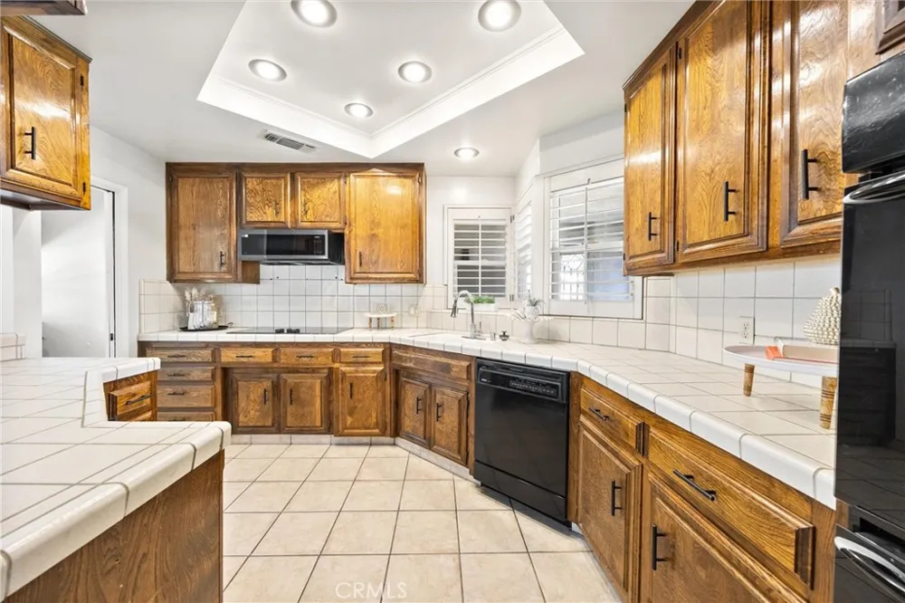 7613 Eastlorne Court Bakersfield, CA 93309