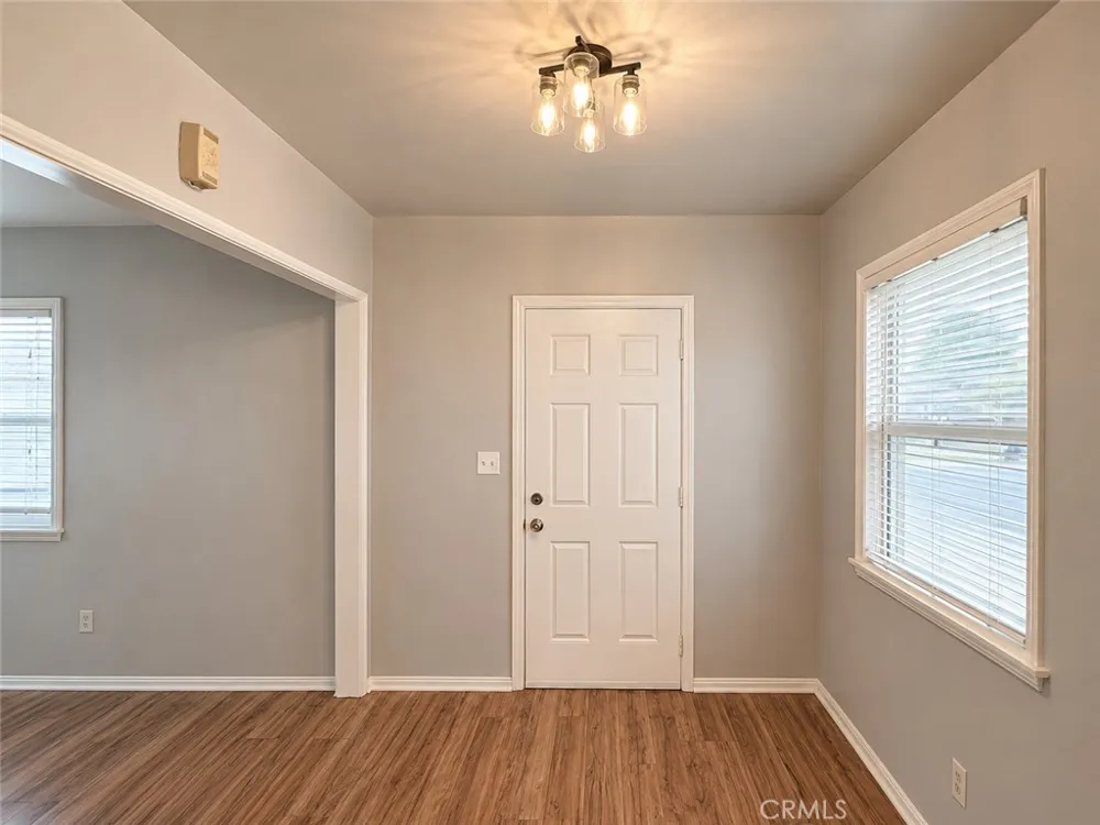 664 S Eremland Drive Covina, CA 91723