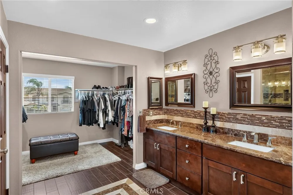 12330 Columbia Eastvale, CA 91752