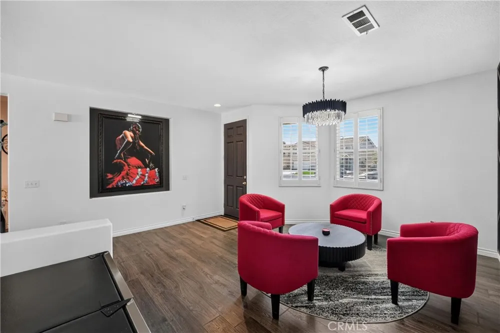 12330 Columbia Eastvale, CA 91752