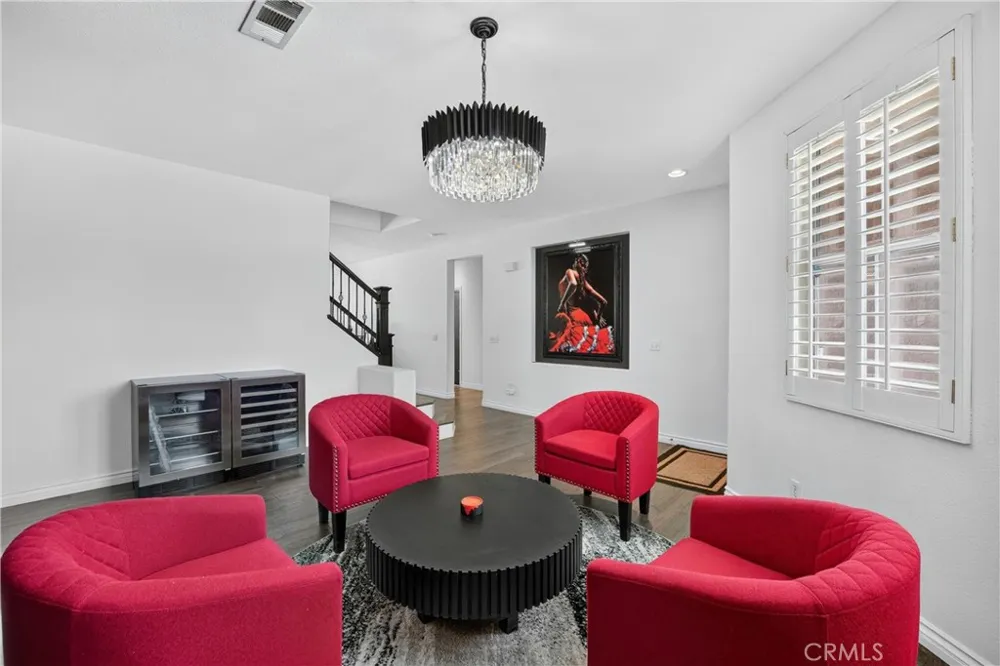 12330 Columbia Eastvale, CA 91752