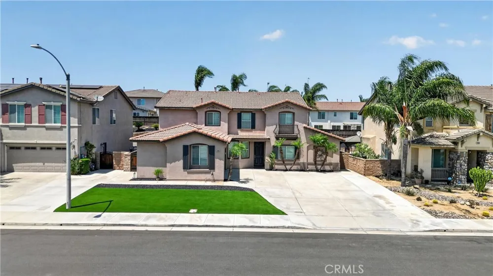 12330 Columbia Eastvale, CA 91752