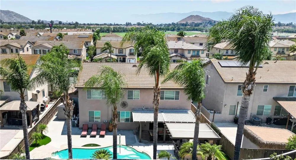 12330 Columbia Eastvale, CA 91752