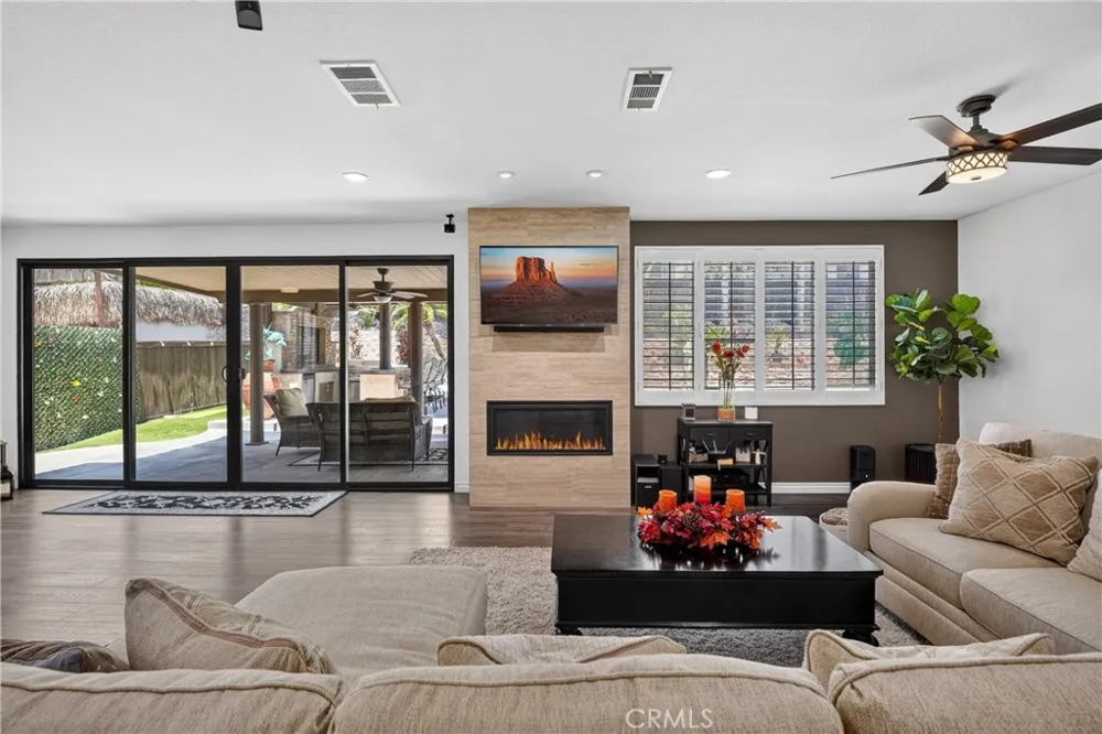 12330 Columbia Eastvale, CA 91752