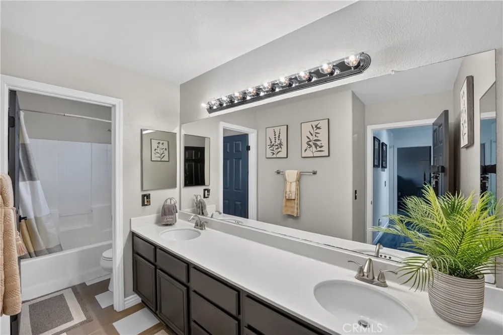 12330 Columbia Eastvale, CA 91752