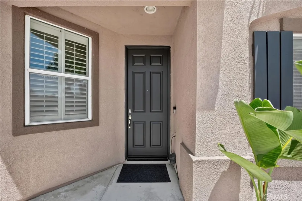 12330 Columbia Eastvale, CA 91752