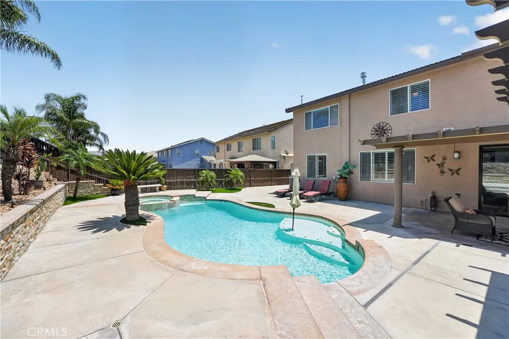 12330 Columbia Eastvale, CA 91752