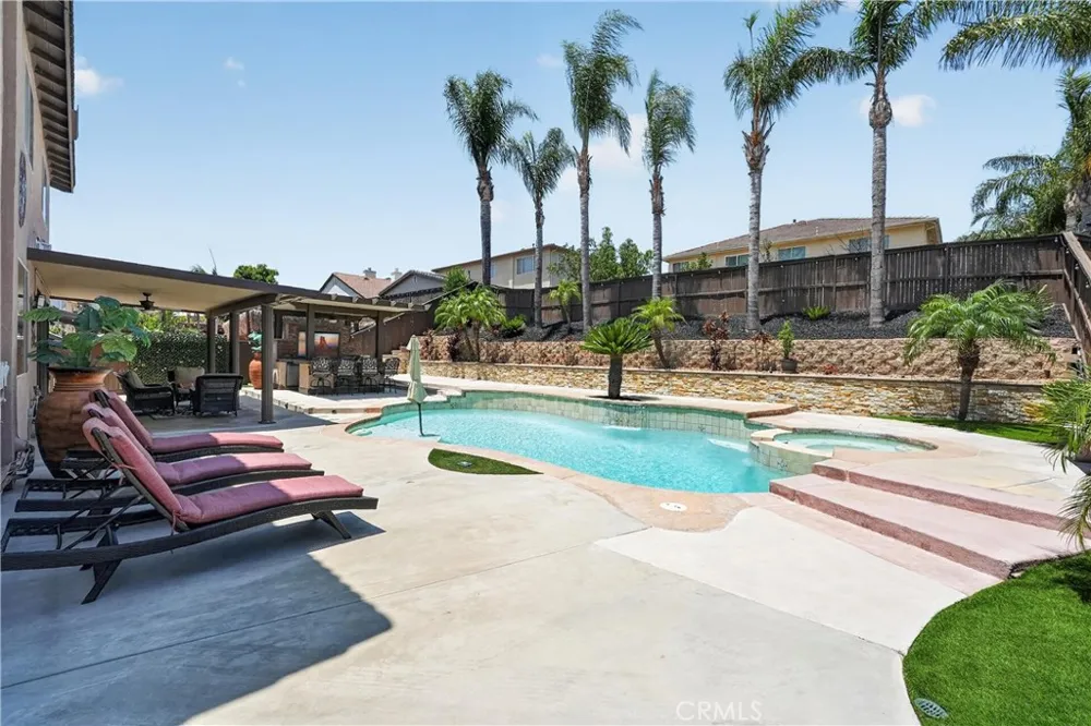 12330 Columbia Eastvale, CA 91752