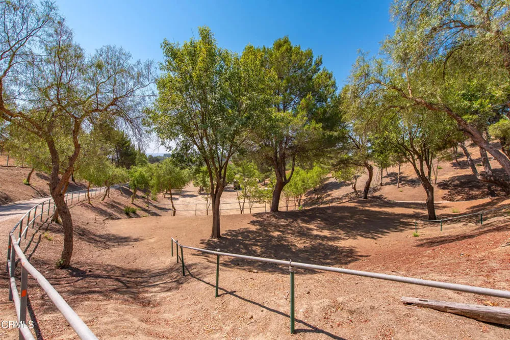 8450 Waters Road Moorpark, CA 93021