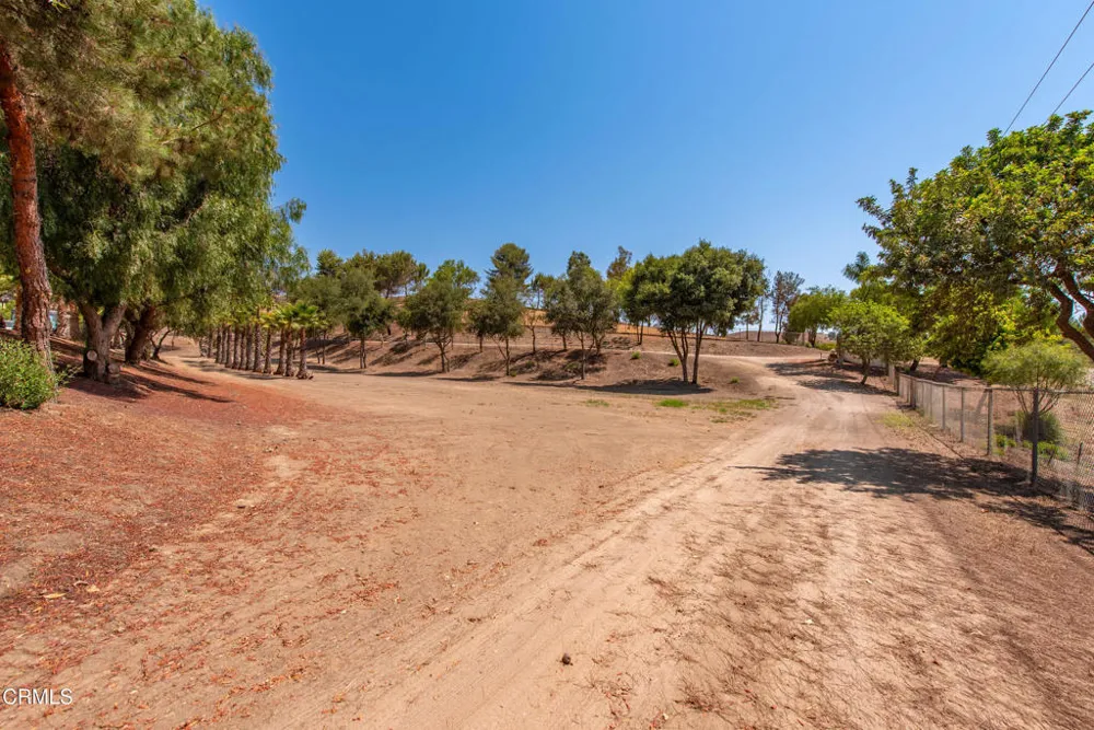 8450 Waters Road Moorpark, CA 93021