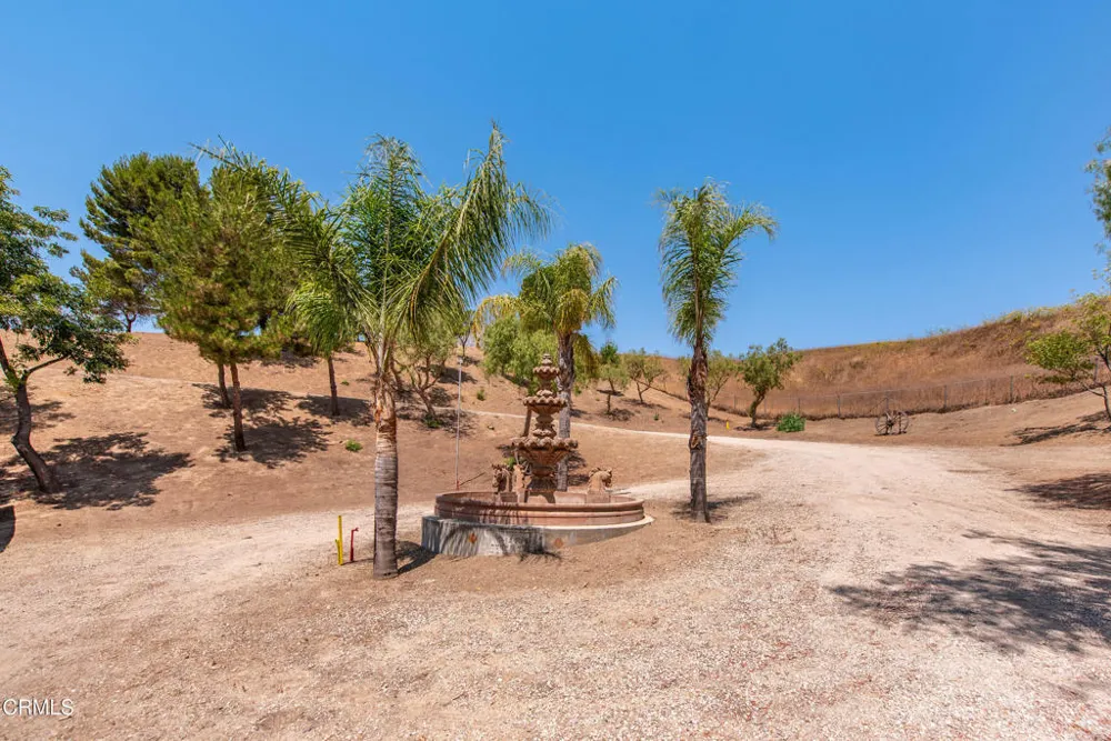8450 Waters Road Moorpark, CA 93021