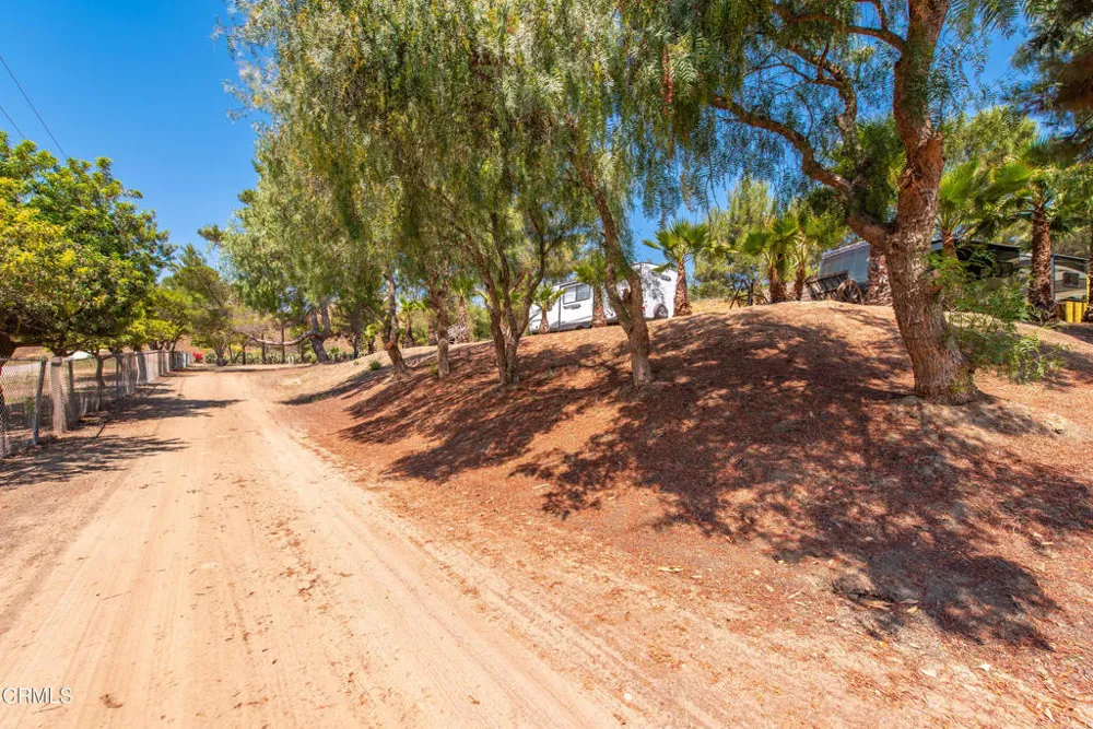 8450 Waters Road Moorpark, CA 93021