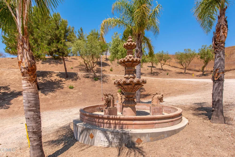 8450 Waters Road Moorpark, CA 93021