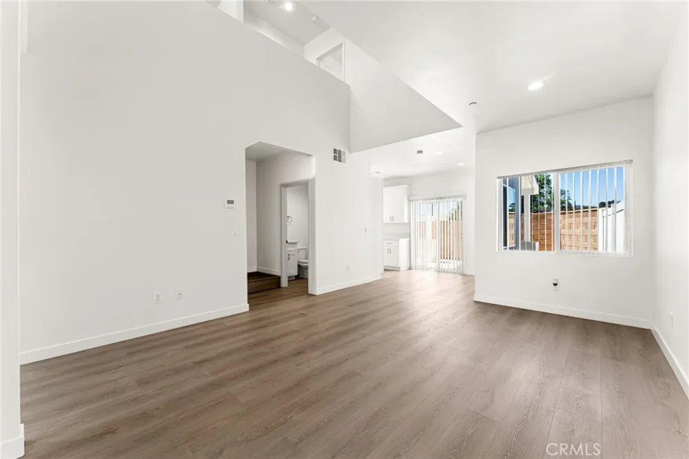12446 18th Yucaipa, CA 92399