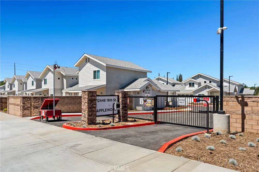 12446 18th Yucaipa, CA 92399
