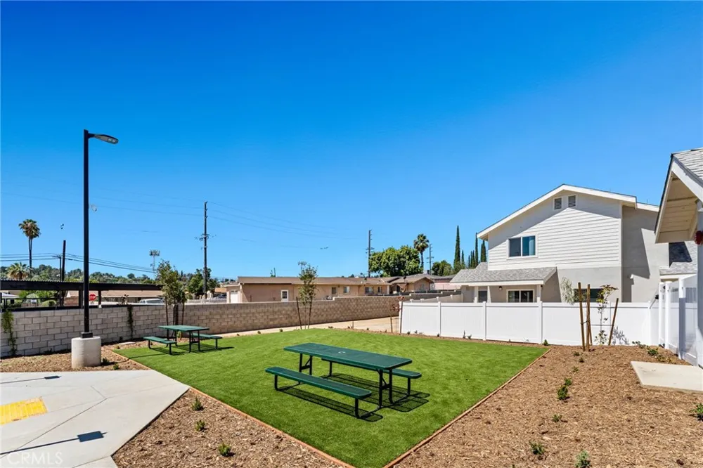 12446 18th Yucaipa, CA 92399