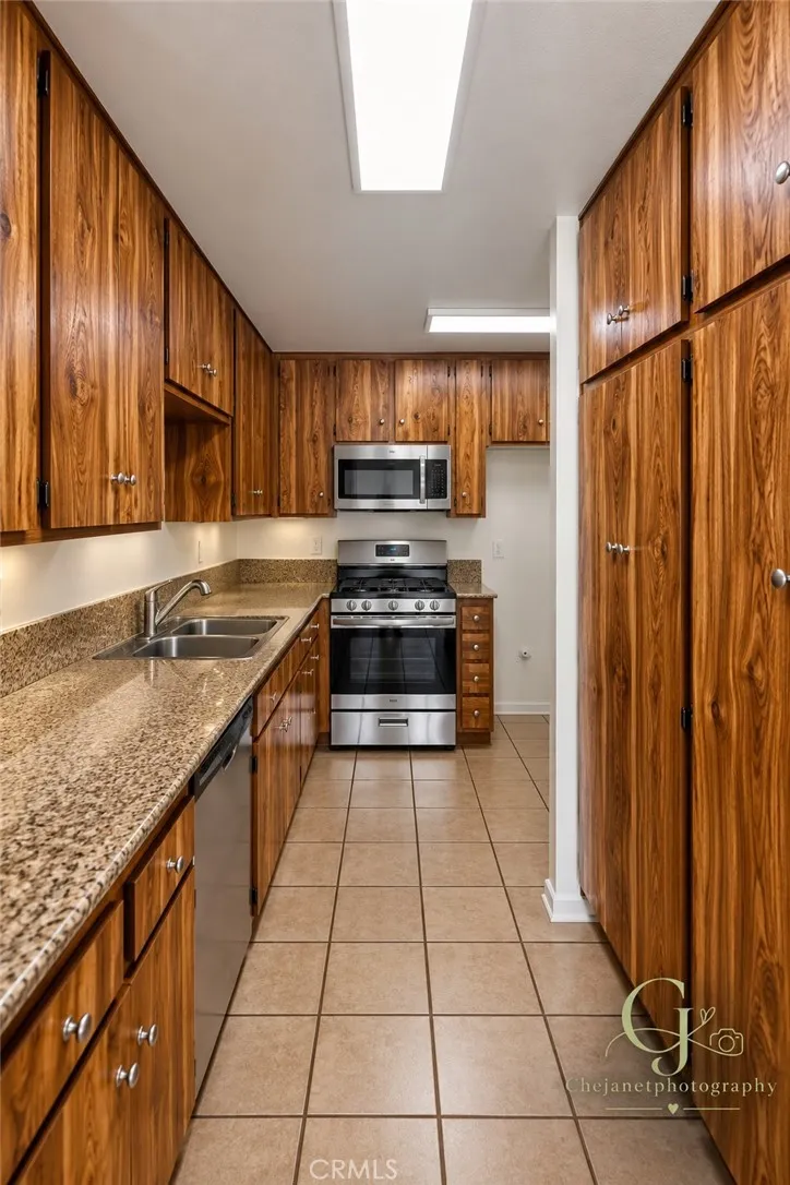 1020 Golden Springs #A Diamond Bar, CA 91765