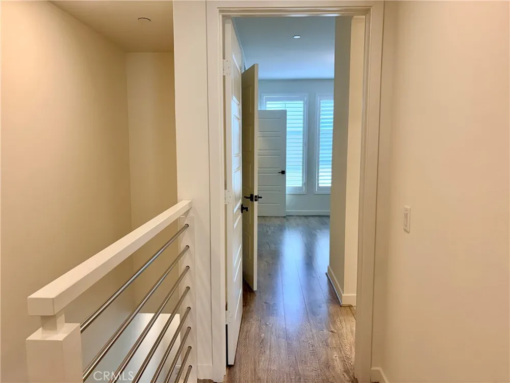 489 Rose Court #E Azusa, CA 91702
