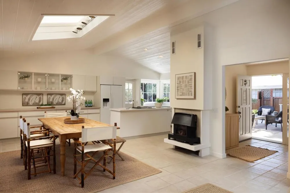 26346 River Park Place Carmel, CA 93923
