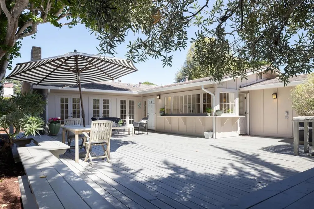 26346 River Park Place Carmel, CA 93923