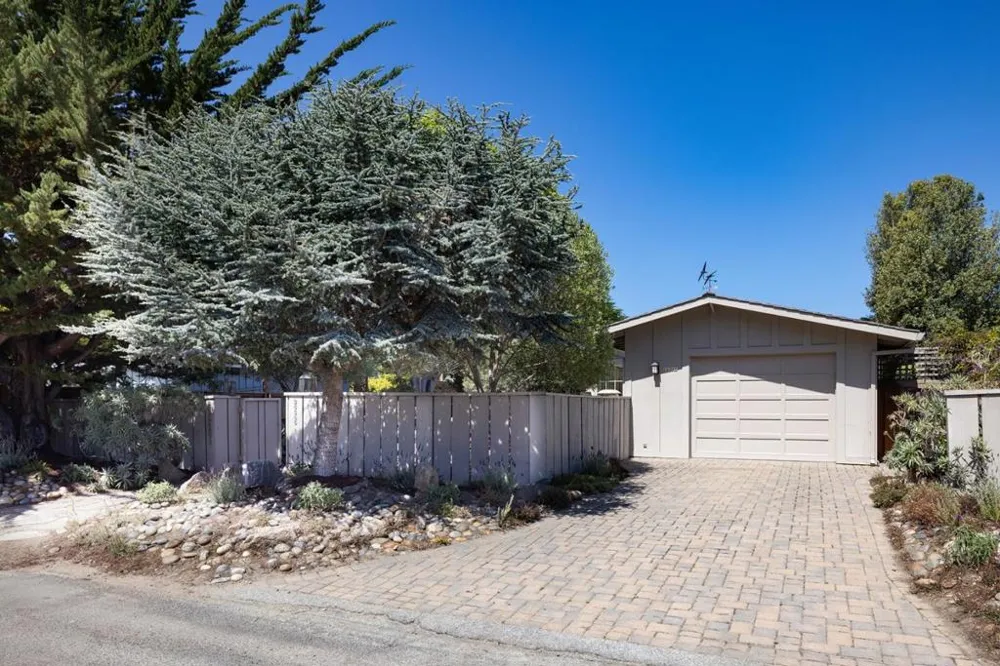 26346 River Park Place Carmel, CA 93923
