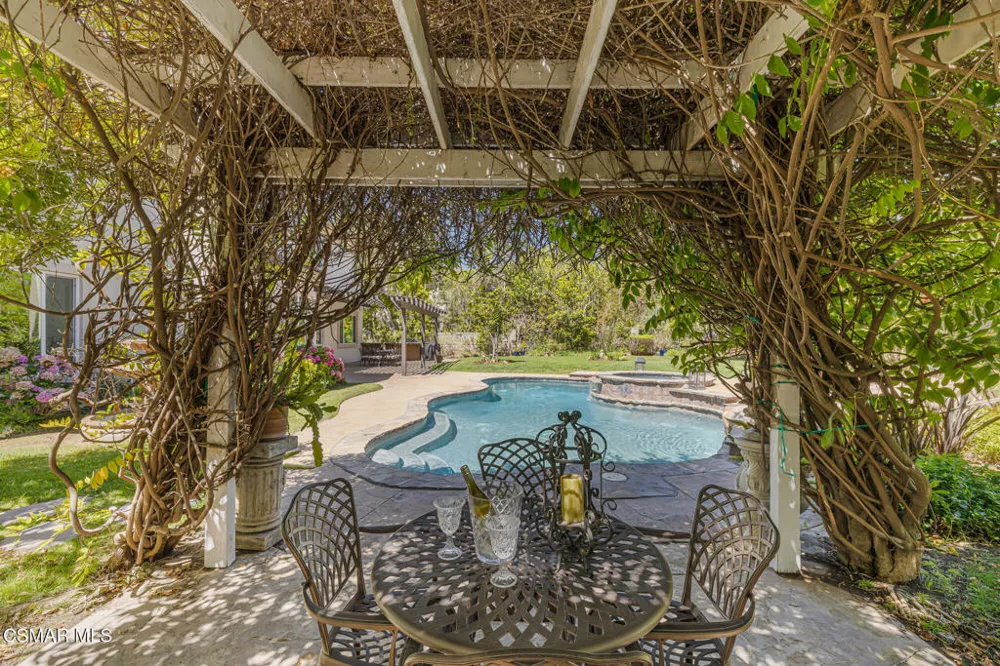 11275 Watson Drive Moorpark, CA 93021