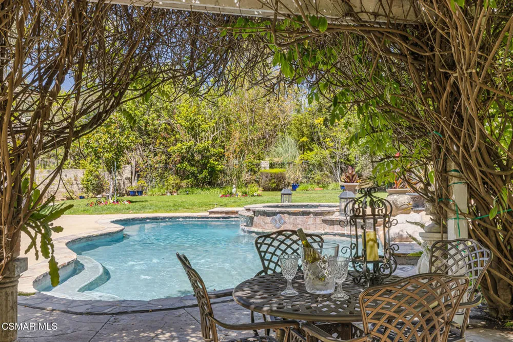 11275 Watson Drive Moorpark, CA 93021