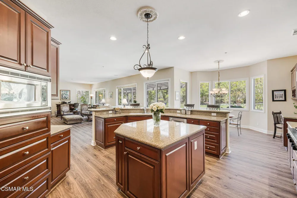 11275 Watson Drive Moorpark, CA 93021
