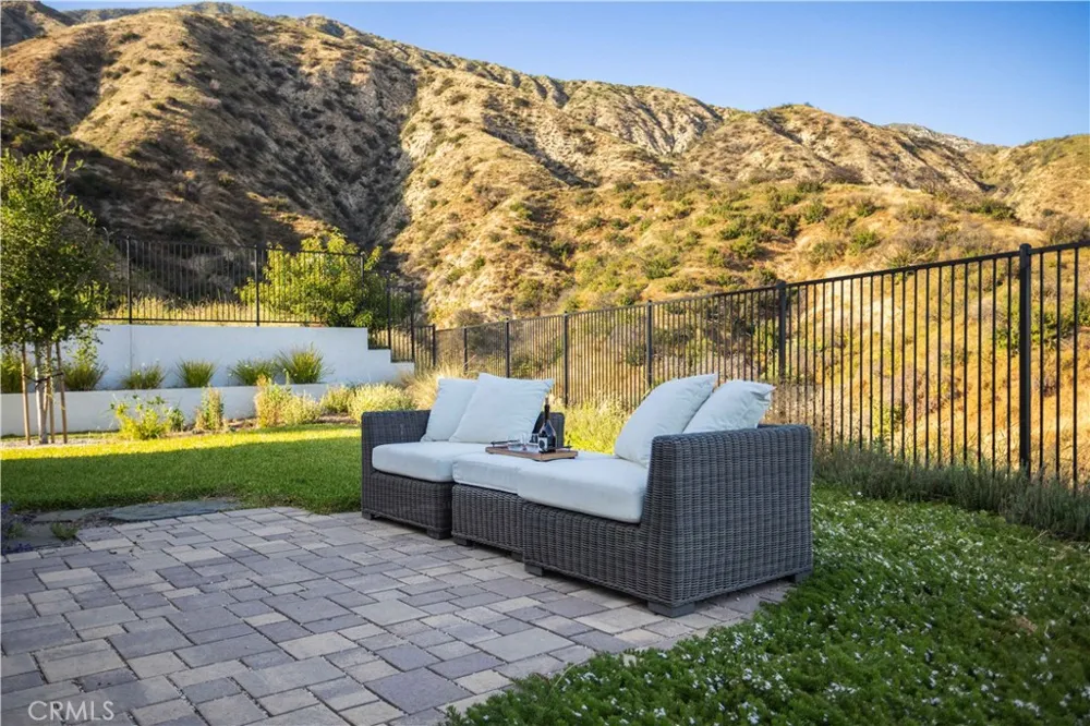 9 Nathaniel Sierra Madre, CA 91024