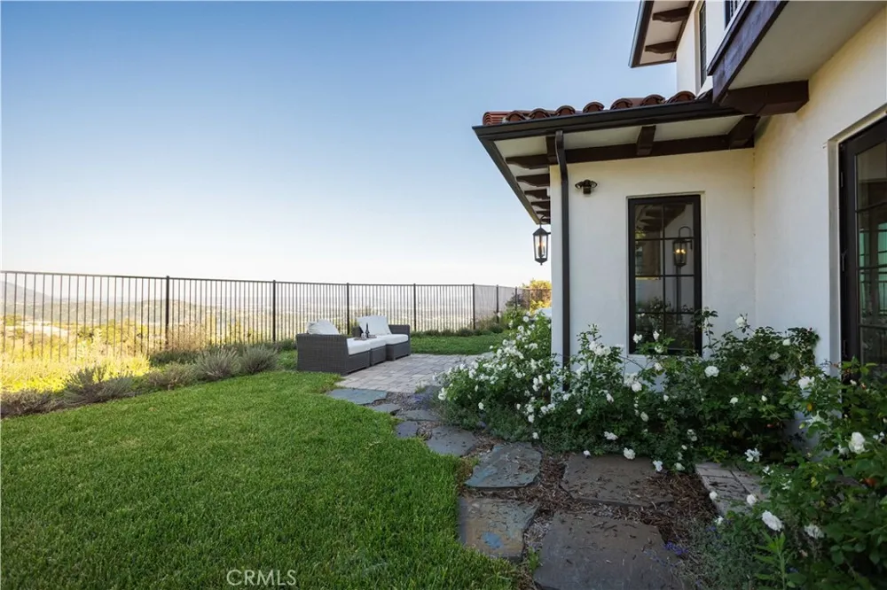 9 Nathaniel Sierra Madre, CA 91024