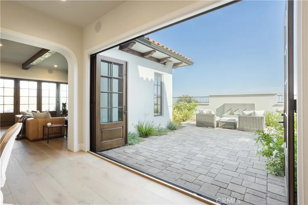 9 Nathaniel Sierra Madre, CA 91024