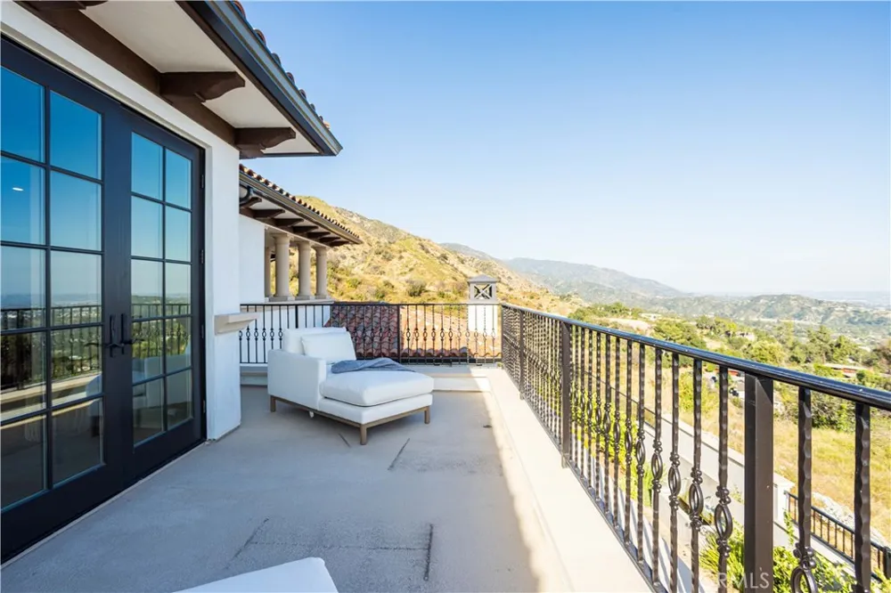 9 Nathaniel Sierra Madre, CA 91024
