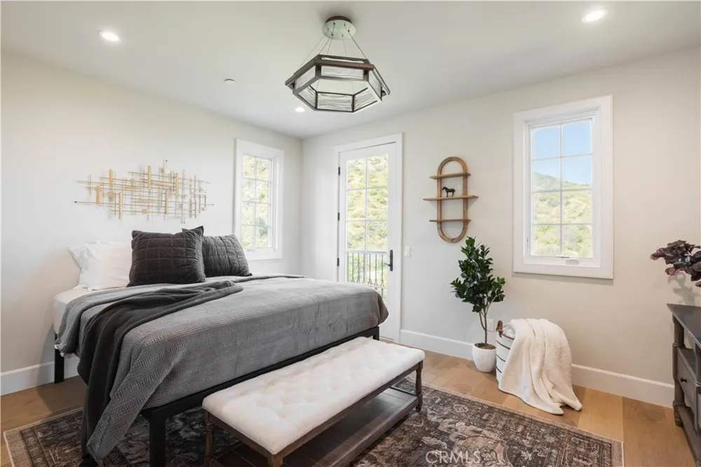 9 Nathaniel Sierra Madre, CA 91024