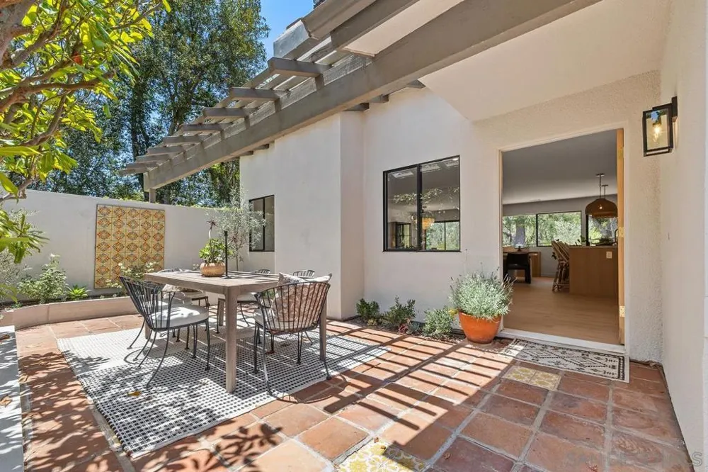 16902 Via De Santa Fe #Unit 7 Rancho Santa Fe, CA 92067