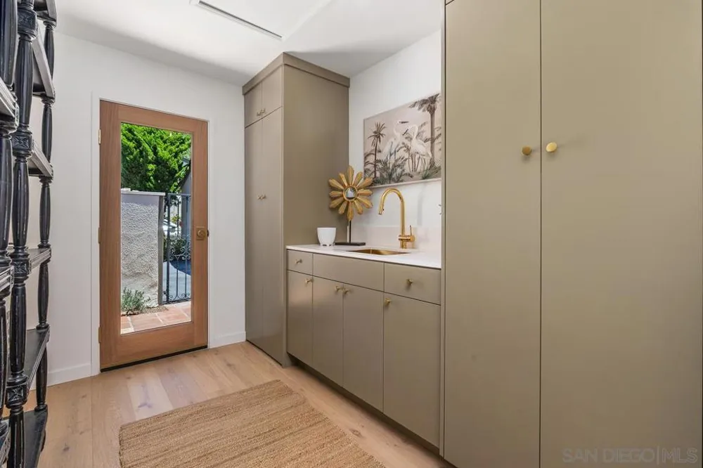 16902 Via De Santa Fe #Unit 7 Rancho Santa Fe, CA 92067