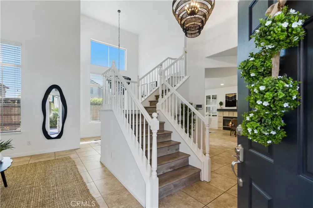 2716 Sequoia Lodi, CA 95242