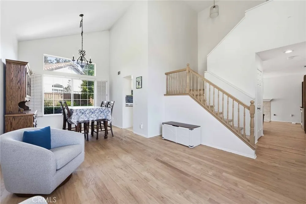 32179 Corte Llamas Temecula, CA 92592