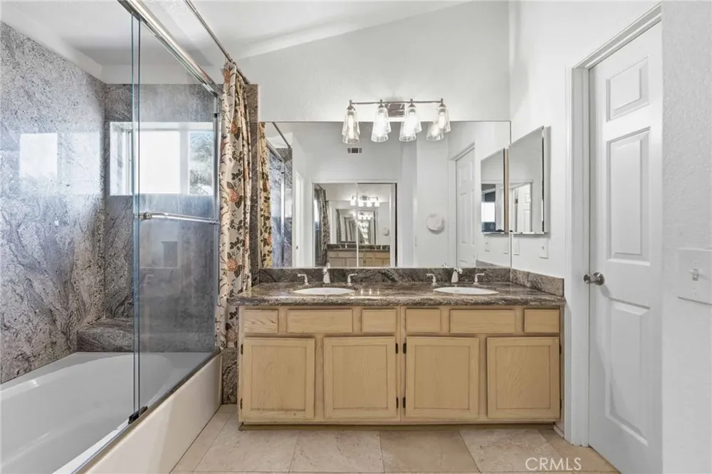 32179 Corte Llamas Temecula, CA 92592