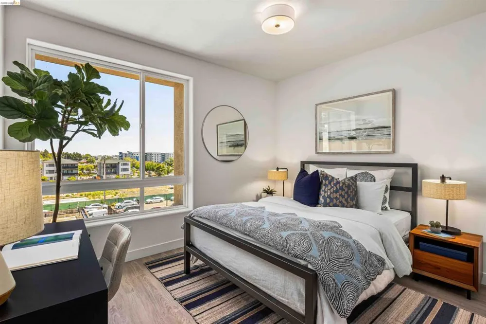 500 Somi Ct #404 Hayward, CA 94544