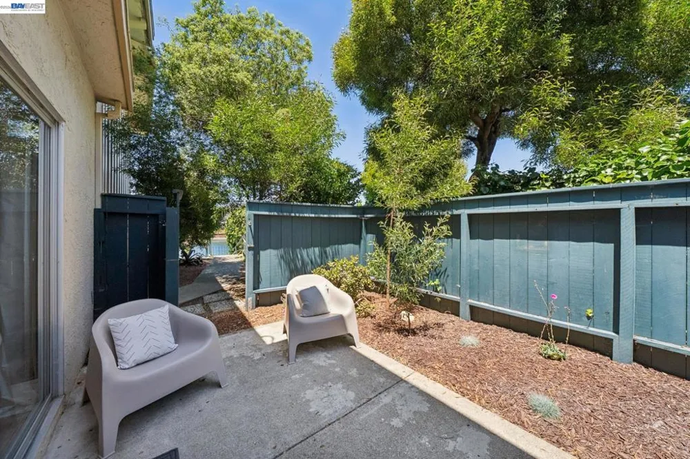 2029 Otis Dr #D Alameda, CA 94501