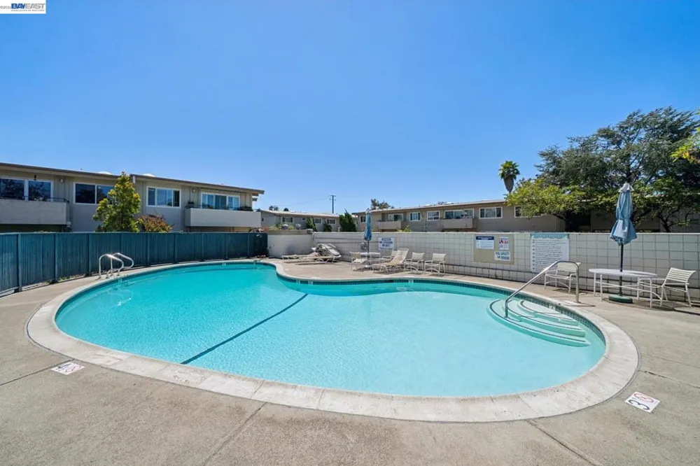 2029 Otis Dr #D Alameda, CA 94501