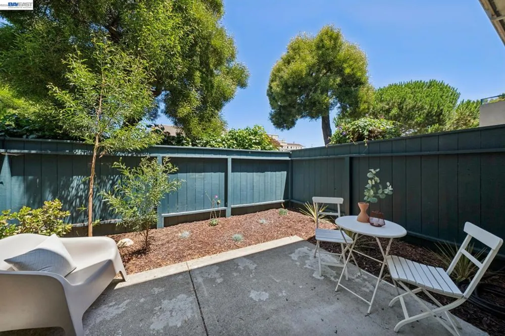 2029 Otis Dr #D Alameda, CA 94501