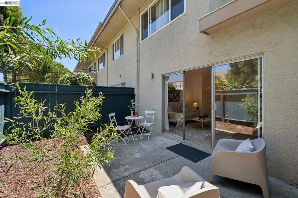 2029 Otis Dr #D Alameda, CA 94501