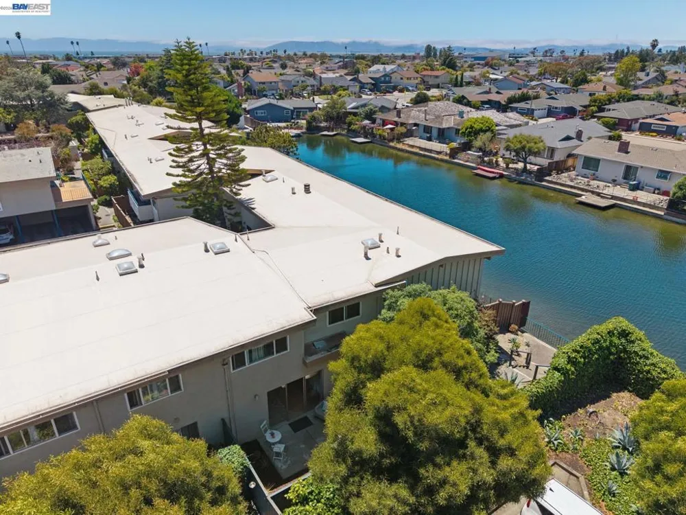 2029 Otis Dr #D Alameda, CA 94501