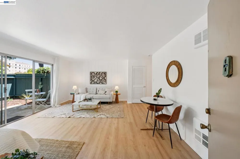 2029 Otis Dr #D Alameda, CA 94501