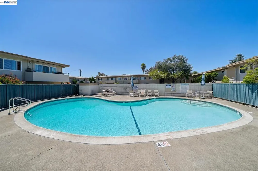 2029 Otis Dr #D Alameda, CA 94501