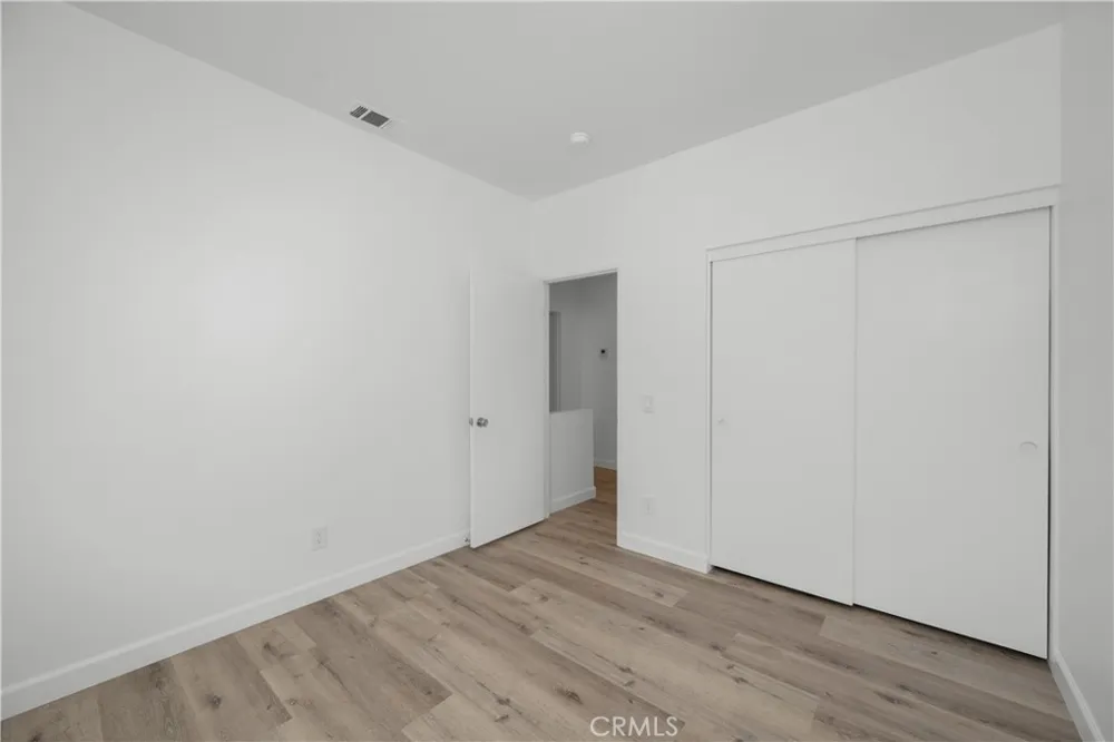 26939 Hillsborough Parkway #20 Valencia, CA 91354
