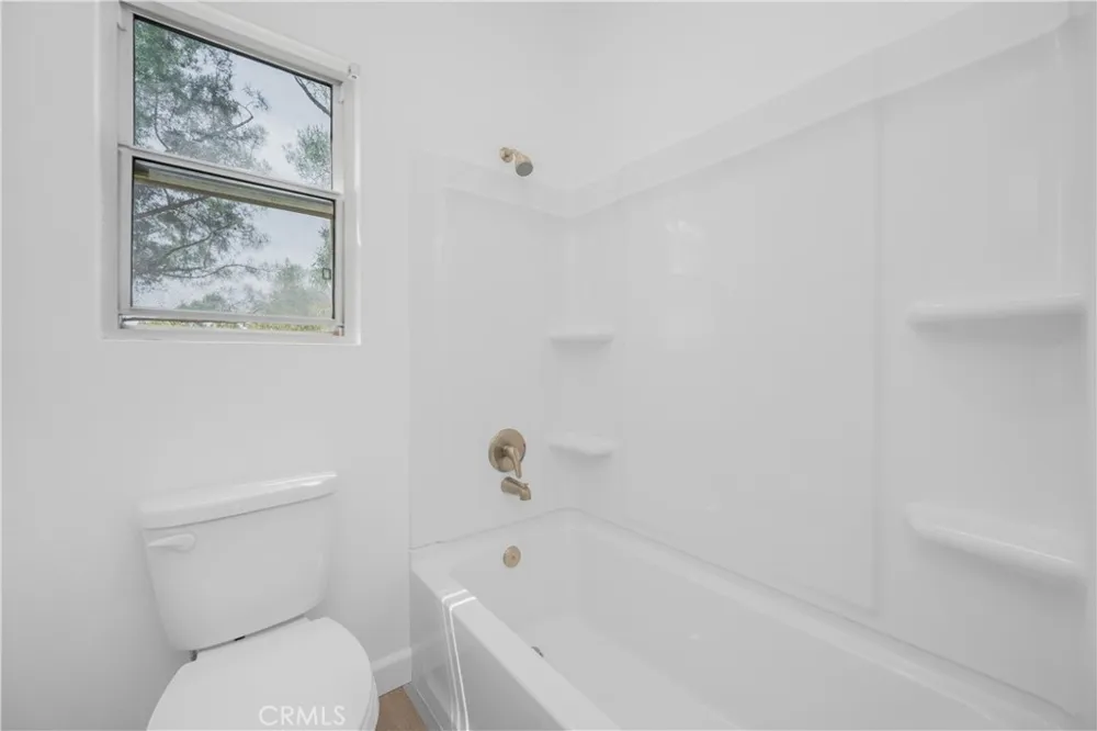 26939 Hillsborough Parkway #20 Valencia, CA 91354
