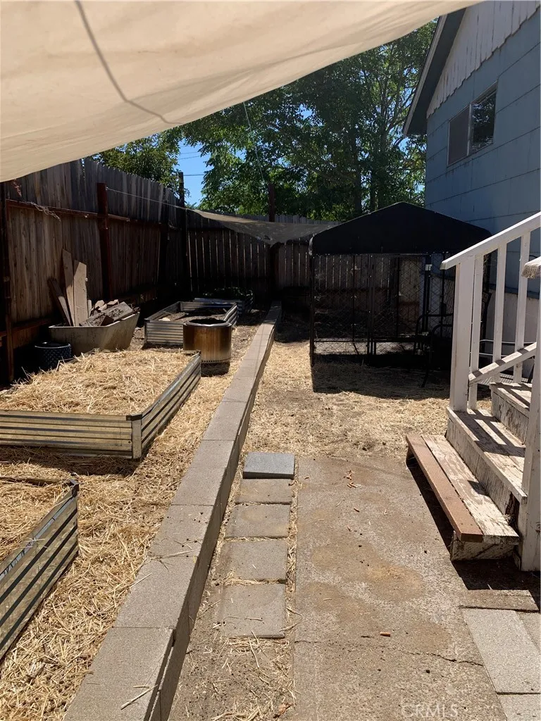13649 Arrowhead Road Clearlake, CA 95422